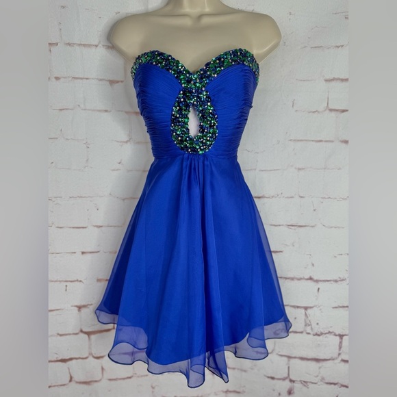 SHERRI HILL Blue Strapless Beaded Neckline Pintuck Bodice Chiffon Dress Size 10 - Picture 10 of 15